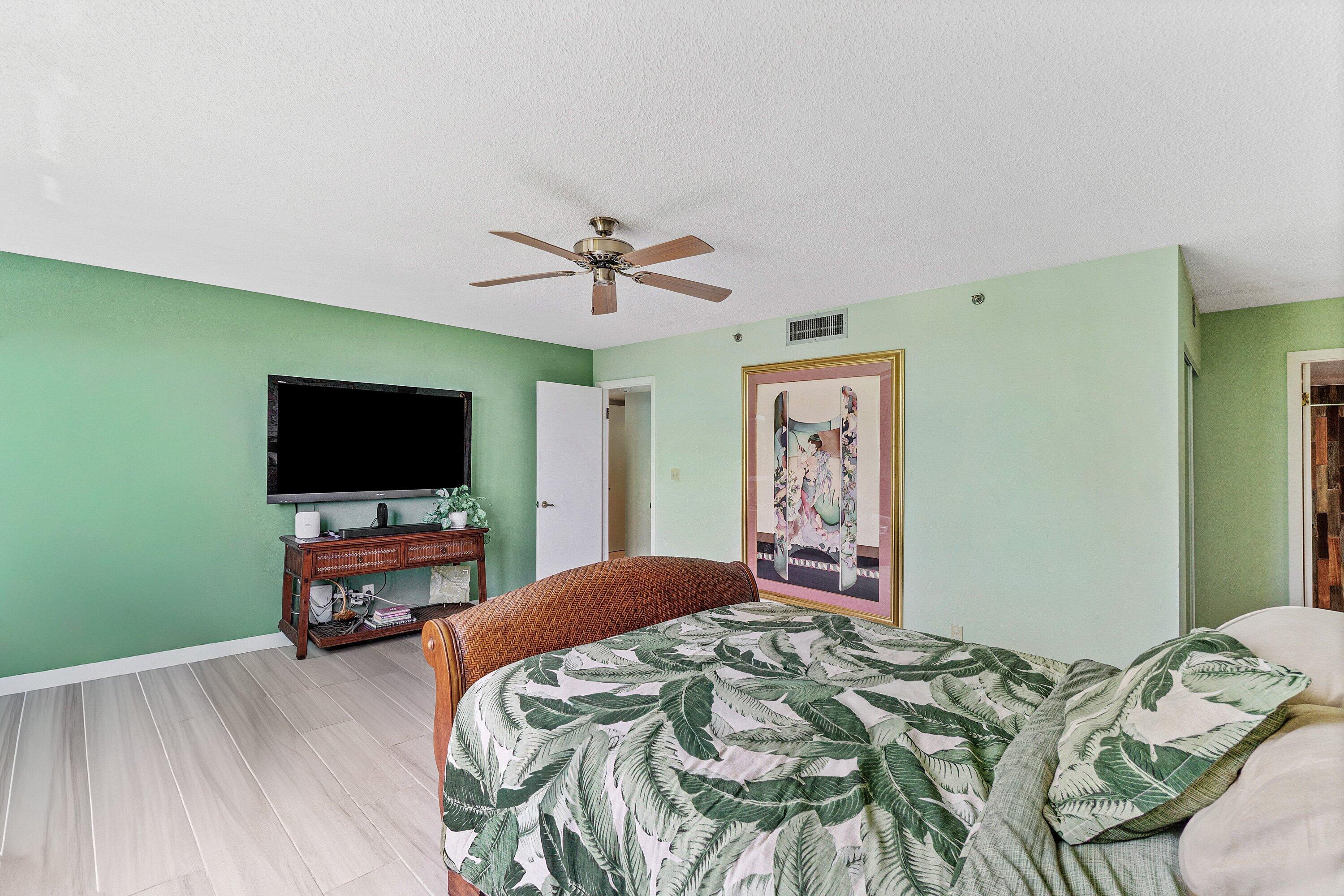 7202 Promenade Drive, Unit 401 Boca Raton, FL 33433 - Photo 14 of 28 Primary Bedroom 2