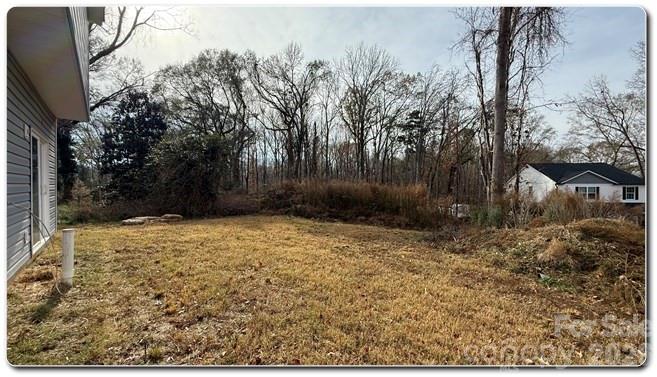 9472 Caddell Road Fort Mill, SC 29707 - Photo 16 of 17 a backyard of a house