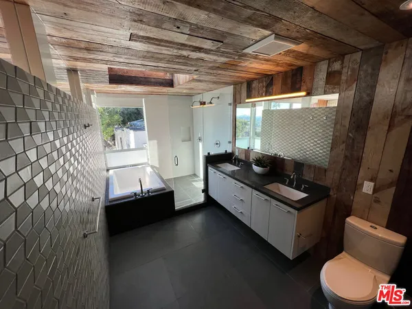 $20,000 | 7650 Curson Terrace, Los Angeles, CA 90046