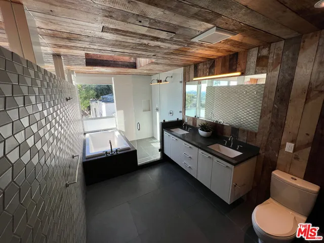 $22,500 | 7650 Curson Terrace, Los Angeles, CA 90046