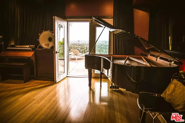 $22,500 | 7650 Curson Terrace, Los Angeles, CA 90046