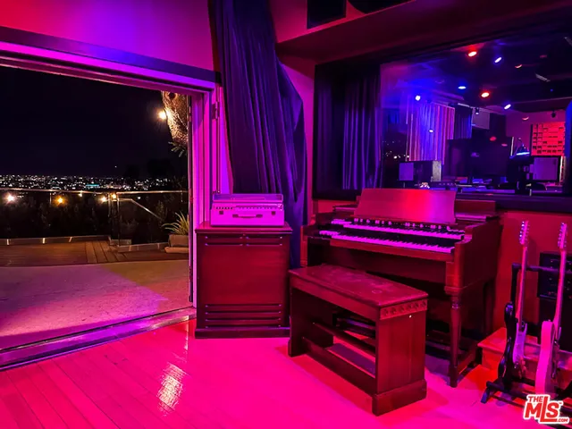 $22,500 | 7650 Curson Terrace, Los Angeles, CA 90046