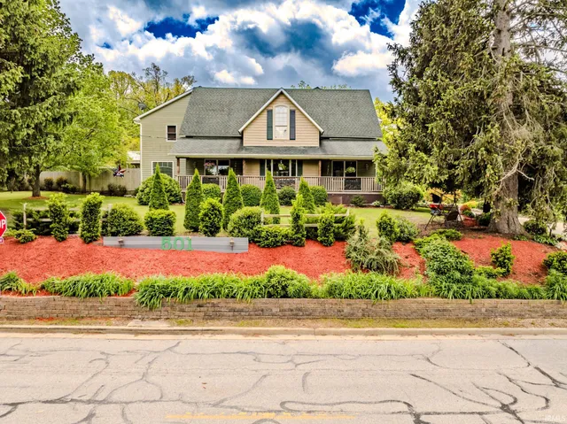 $605,000 | 501 Fox Lake Road, Angola, IN 46703