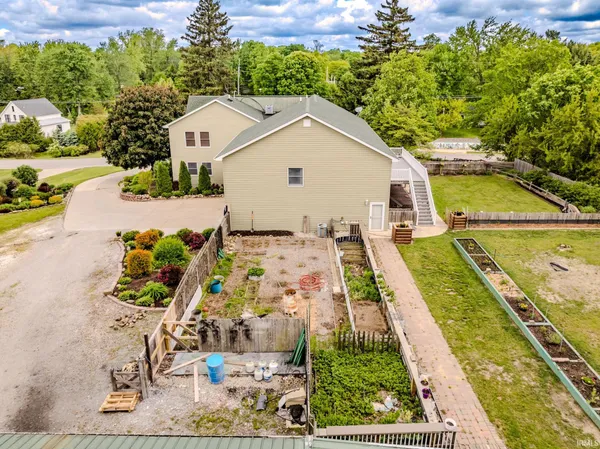 $605,000 | 501 Fox Lake Road, Angola, IN 46703