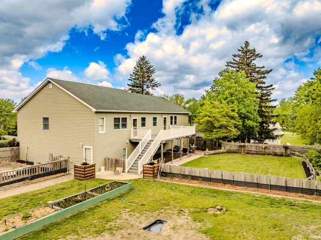 $605,000 | 501 Fox Lake Road, Angola, IN 46703