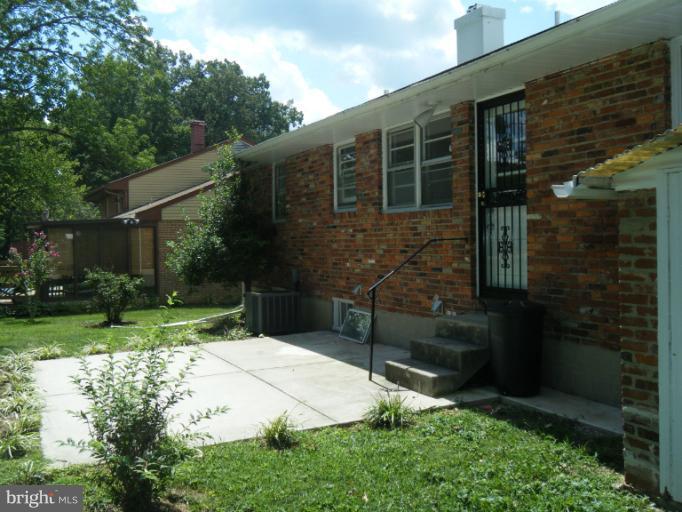 6718 Ransome Drive Baltimore, MD 21207 - Photo 15 of 16 Exterior (Rear)