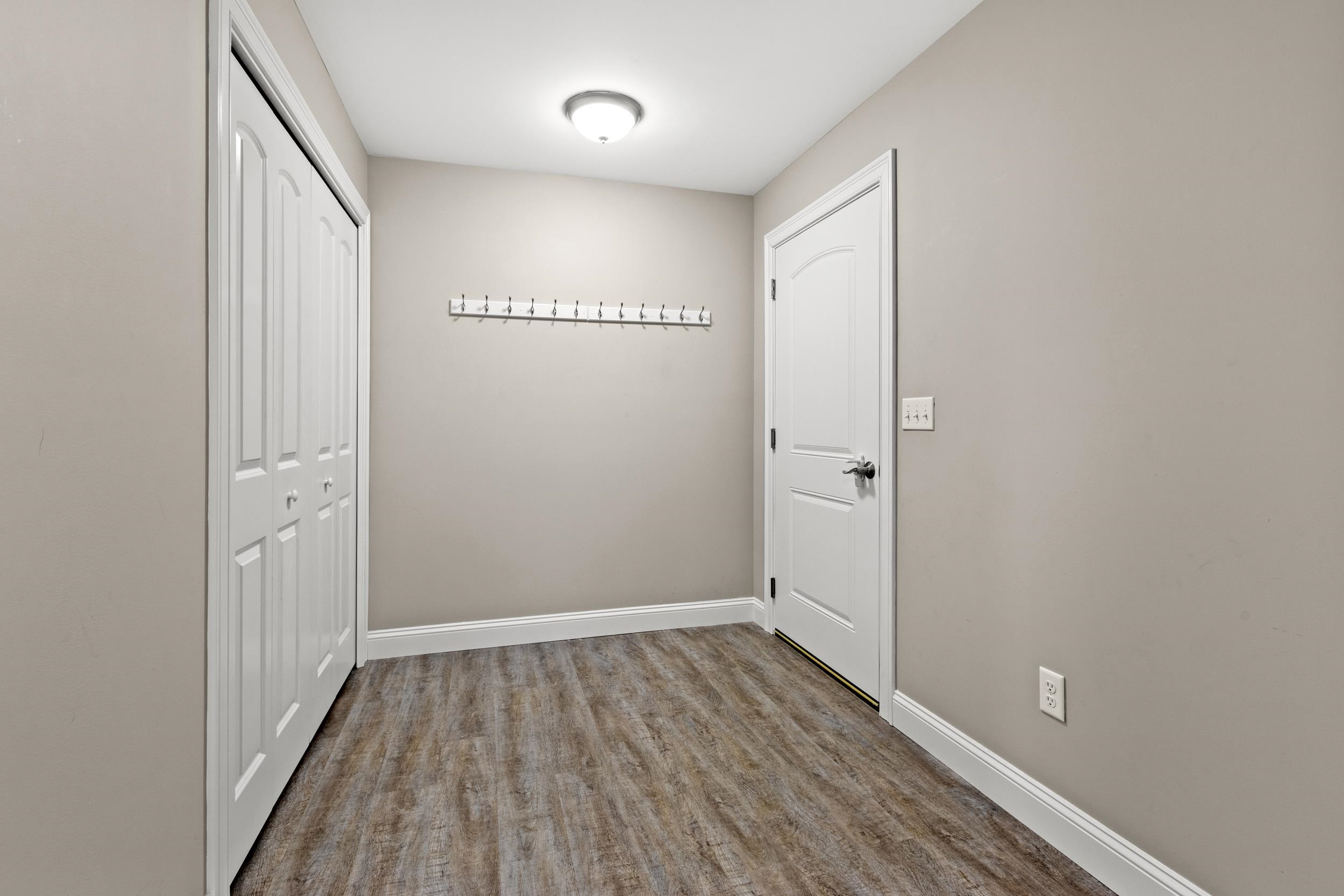 2 Strawberry Lane Hooksett, NH 03106 - Photo 22 of 37