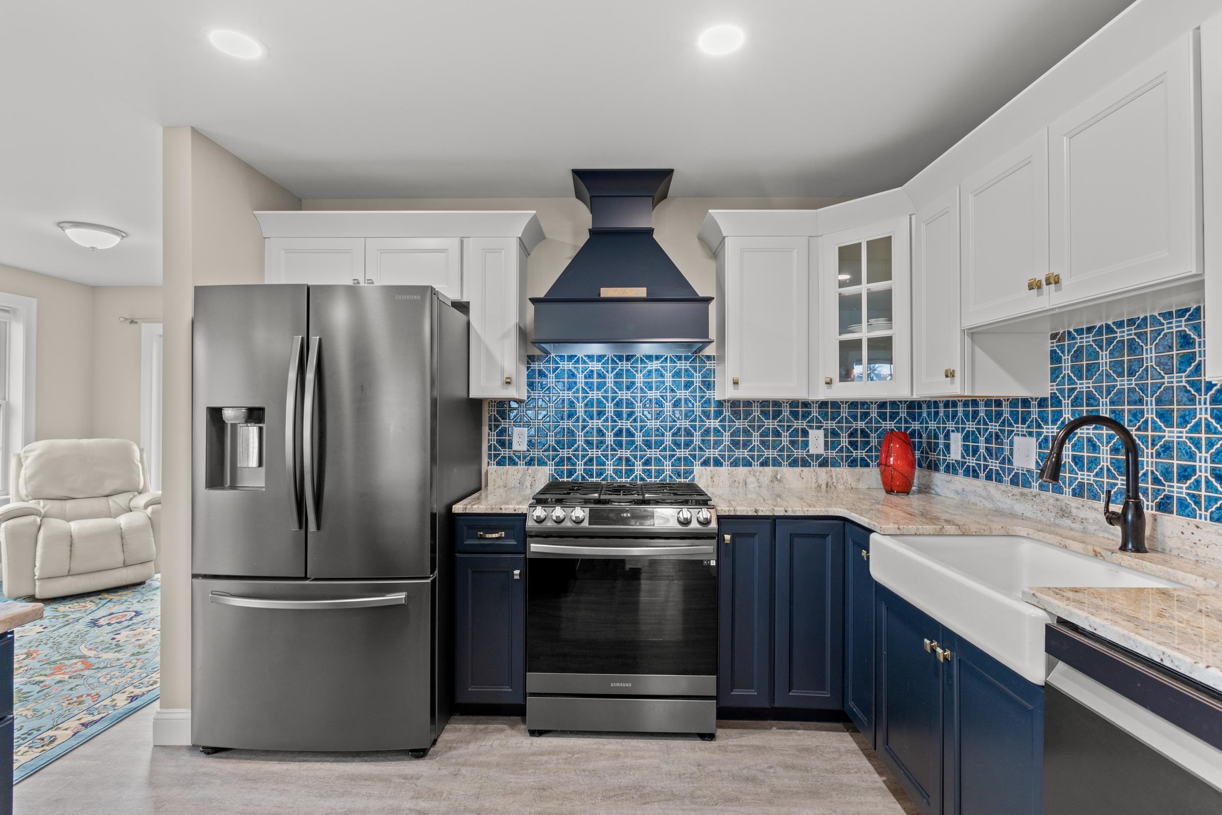 2 Strawberry Lane Hooksett, NH 03106 - Photo 32 of 37