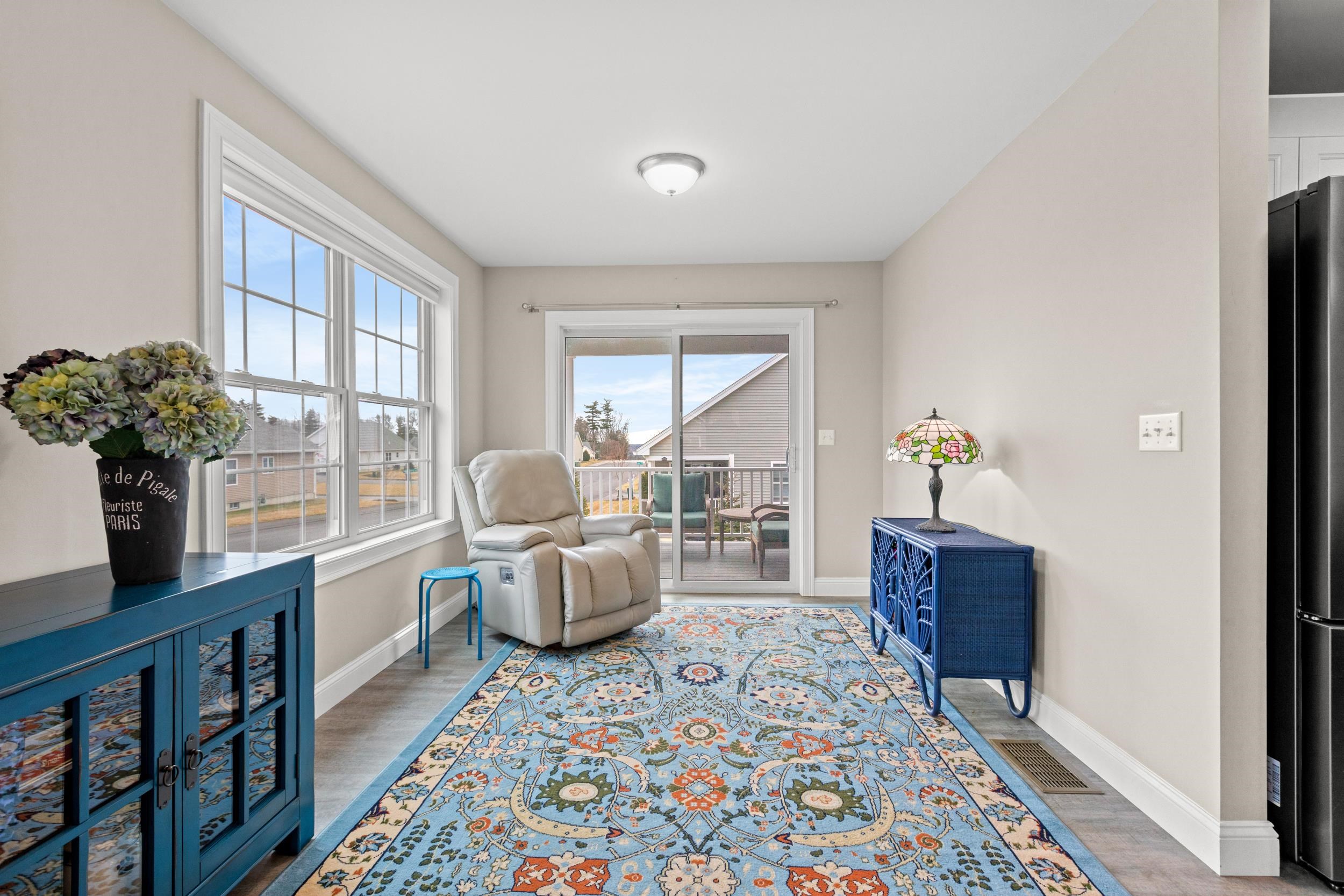 2 Strawberry Lane Hooksett, NH 03106 - Photo 5 of 37