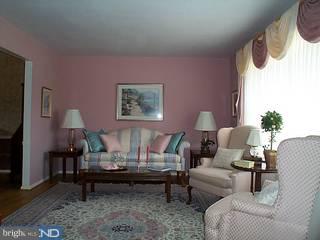 8 Robin Road Malvern, PA 19355 - Photo 2 of 6 Gallery Image 2
