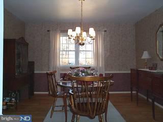 8 Robin Road Malvern, PA 19355 - Photo 3 of 6 Gallery Image 3