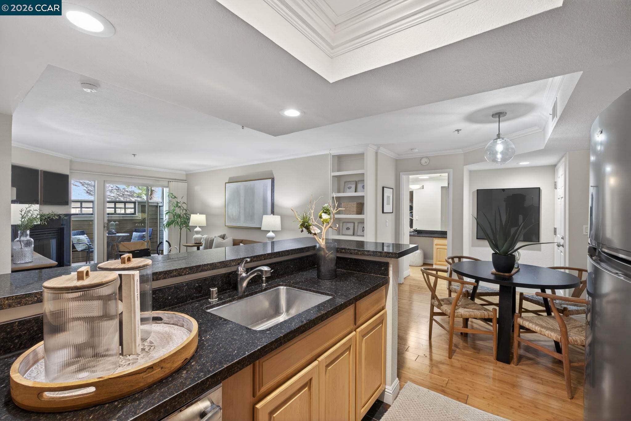 2560 Oak Road, Unit 120 Walnut Creek, CA 94597 - Photo 9 of 33