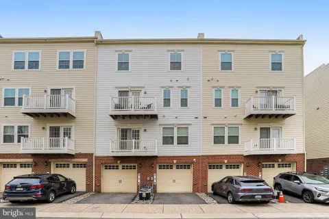 $579,000 | 358 Urban Avenue, Unit 358, Gaithersburg, MD 20878