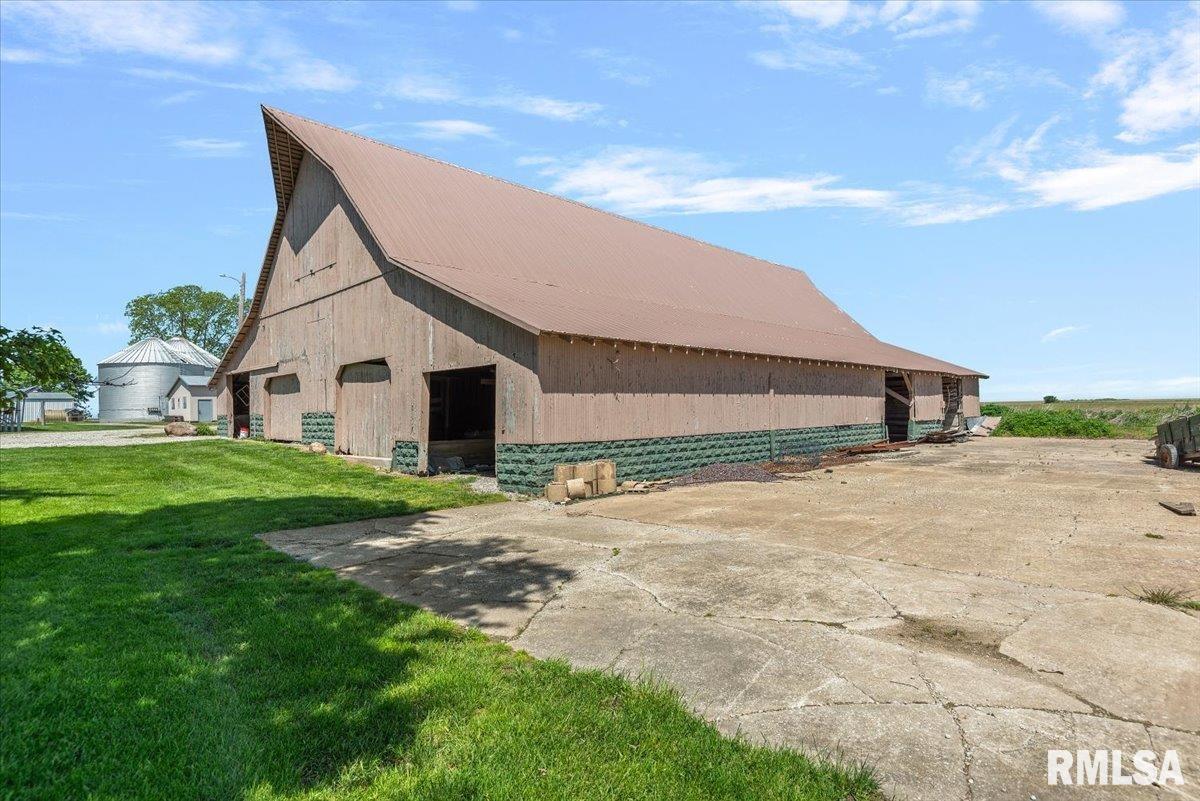 20205 North 20th Avenue Nokomis, IL 62075 - Photo 75 of 88