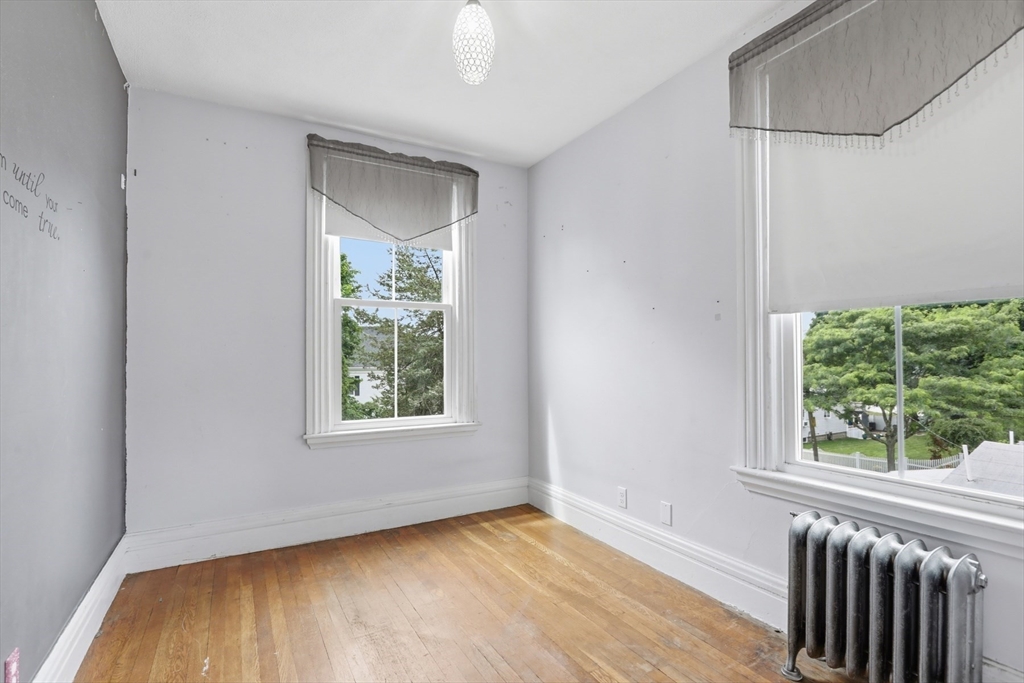86 Main Street Saugus, MA 01906 - Photo 25 of 35