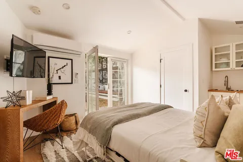 $1,499,000 | 6065 Selma Avenue, Los Angeles, CA 90028