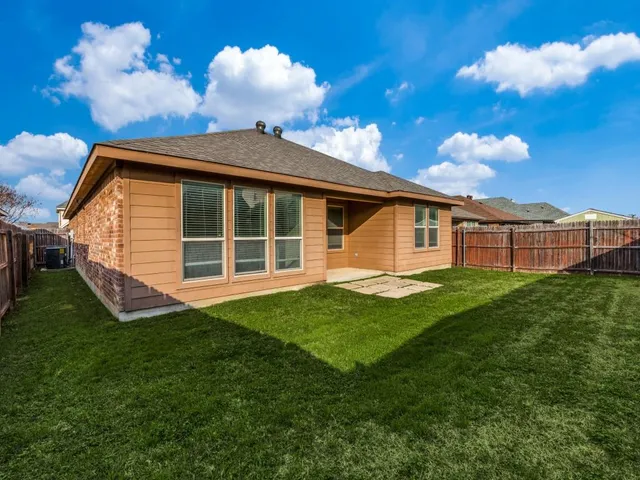 $2,095 | 2033 Cattle Creek Road, Fort Worth, TX 76134