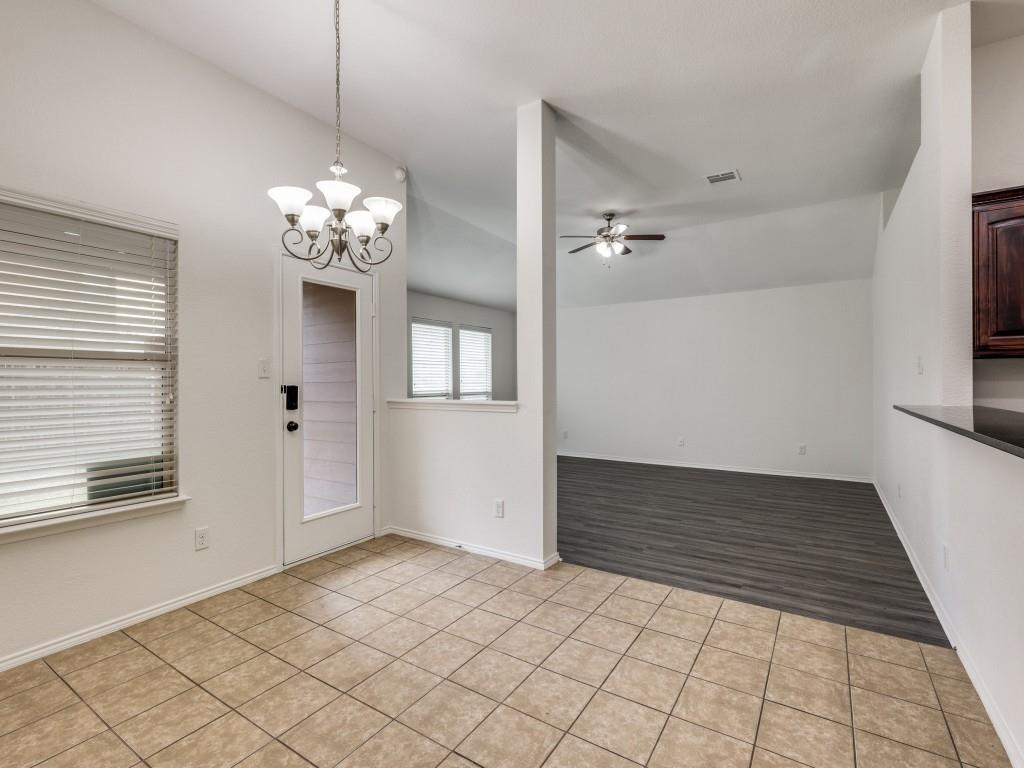 2033 Cattle Creek Road Fort Worth, TX 76134 - Photo 2 of 12