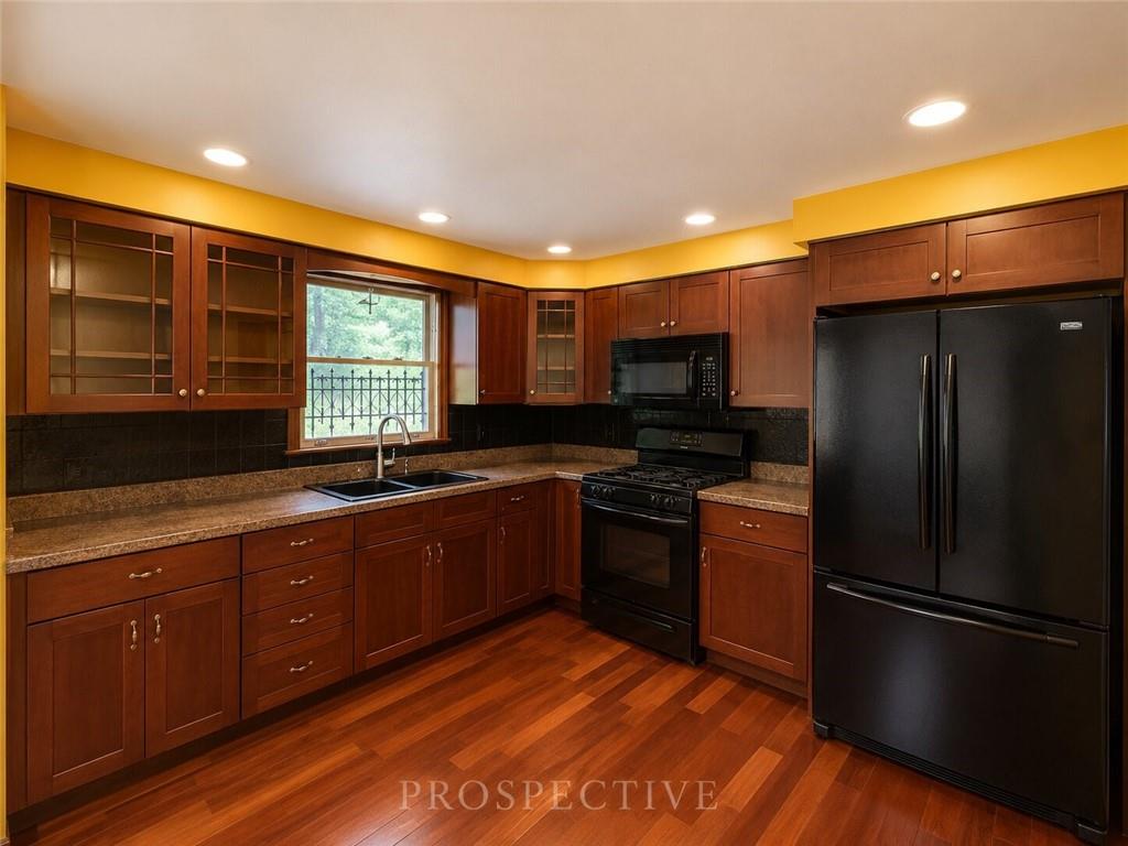 198 Myers Road Vandergrift, PA 15690 - Photo 13 of 50