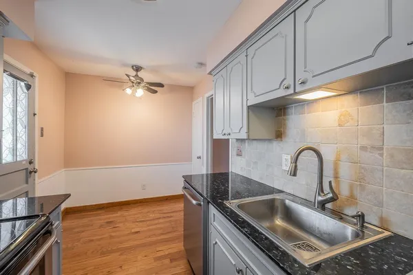 $1,600 | 7937 Royal Lane, Unit 223, Dallas, TX 75230