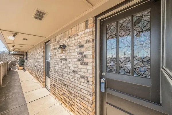 $1,600 | 7937 Royal Lane, Unit 223, Dallas, TX 75230