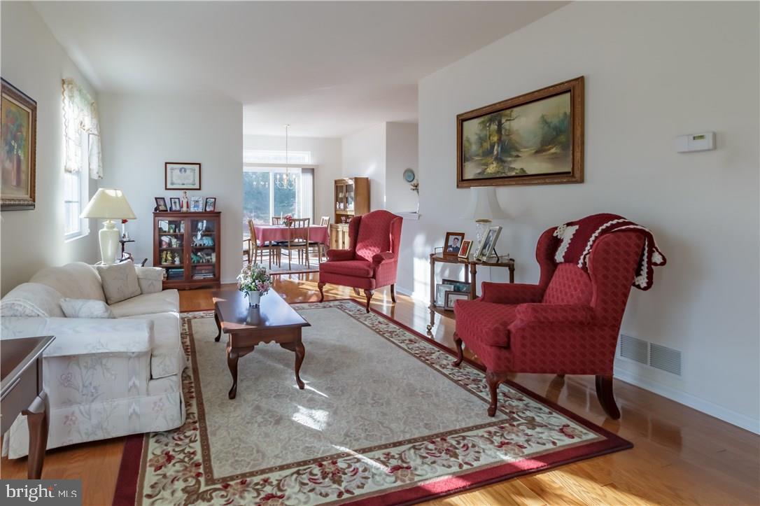 28 Pier Point Tuckerton, NJ 08087 - Photo 16 of 33