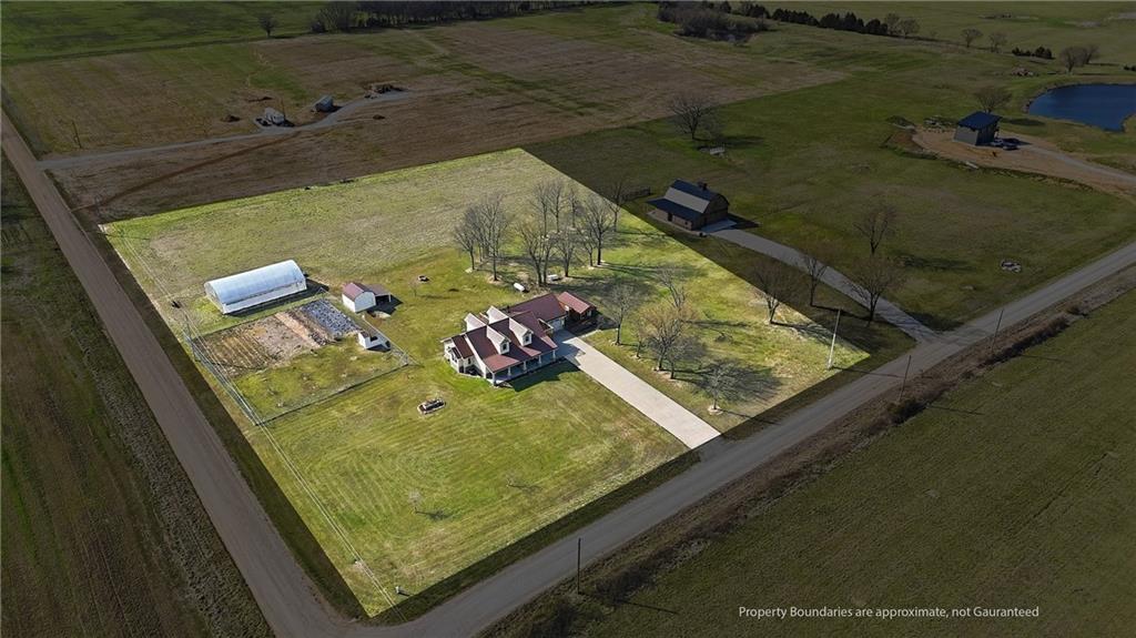 29990 South 2725th Road, Unit XXXX Sheldon, MO 64784 - Photo 13 of 65