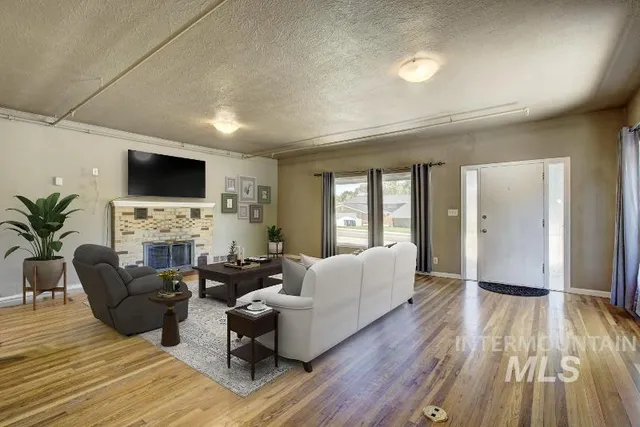 $574,900 | 710 East Linden Street, Caldwell, ID 83605