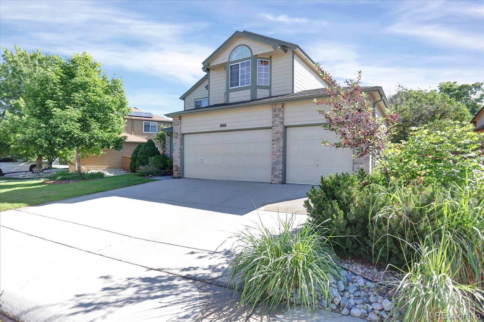 10116 Silver Maple Road Highlands Ranch, CO 80129 - Photo 1 of 31 Gallery Image 1