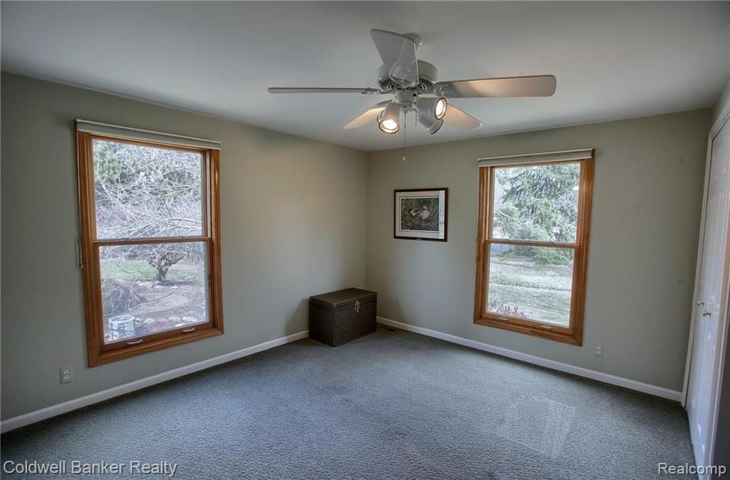 32320 Lahser Road Beverly Hills, MI 48025 - Photo 26 of 38