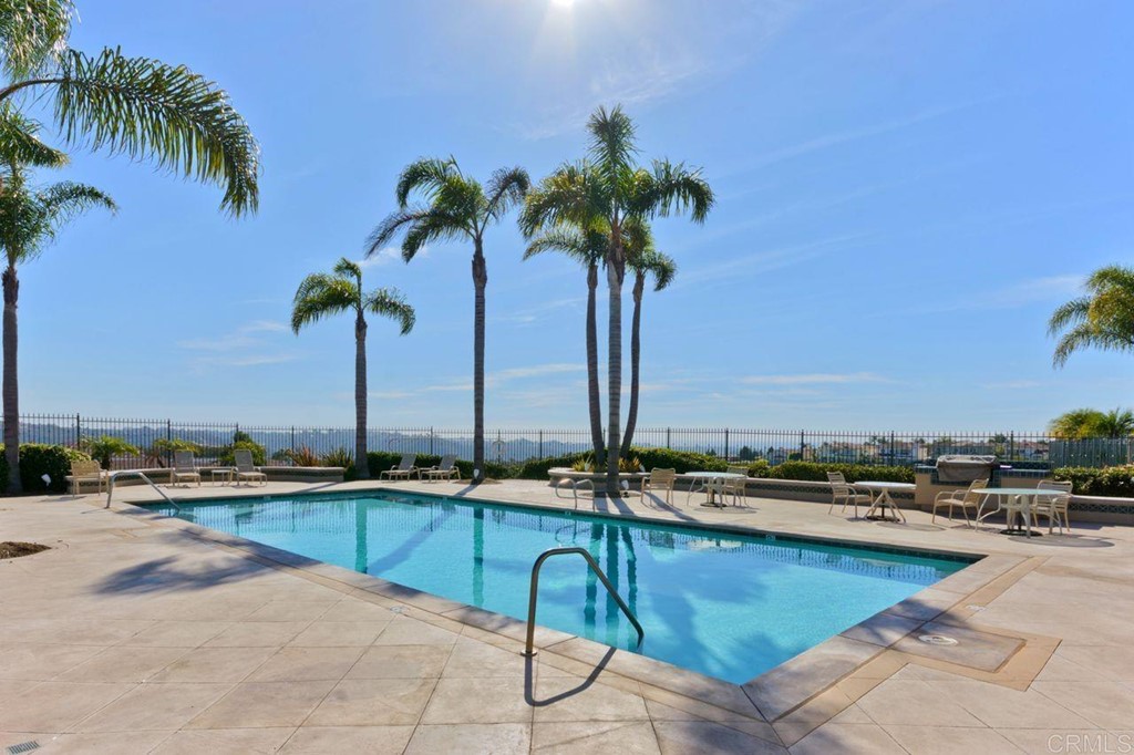 7025 Surfbird Circle Carlsbad, CA 92011 - Photo 33 of 36