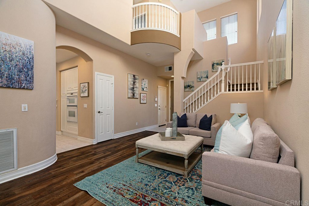 7025 Surfbird Circle Carlsbad, CA 92011 - Photo 9 of 36