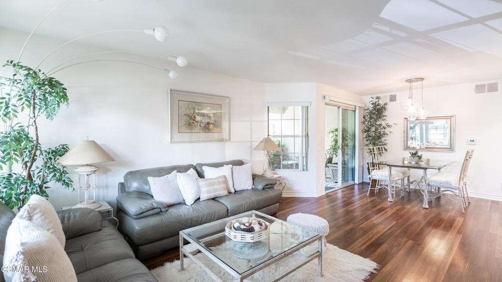 4240 Lost Hills Road, Unit 3301 Calabasas, CA 91301 - Photo 6 of 29