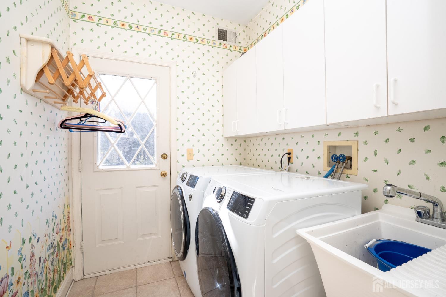 82 Millers Grove Road Belle Mead, NJ 08502 - Photo 42 of 87