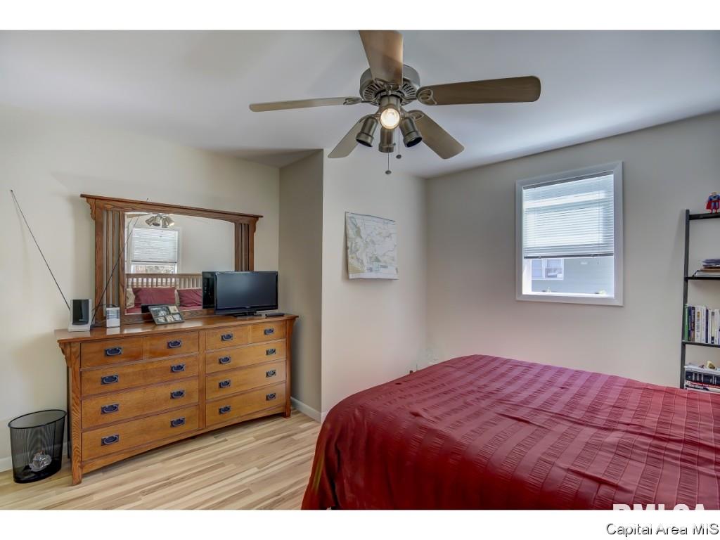 2018 North 17th Street Springfield, IL 62702 - Photo 14 of 28