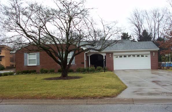 3723 Winchester Road Louisville, KY 40207 - Photo 1 of 1 Primary Photo