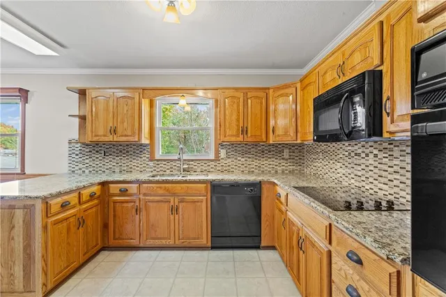 $298,000 | 612 East Leslie Drive, Independence, MO 64055