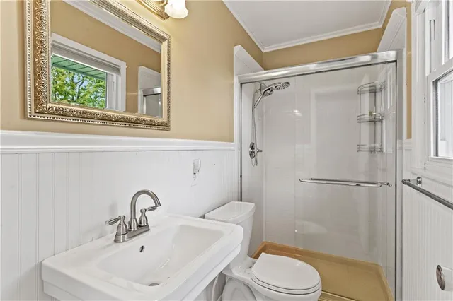 $298,000 | 612 East Leslie Drive, Independence, MO 64055