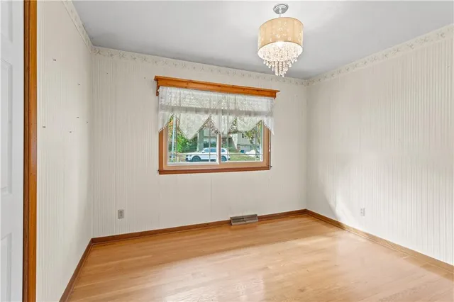 $298,000 | 612 East Leslie Drive, Independence, MO 64055