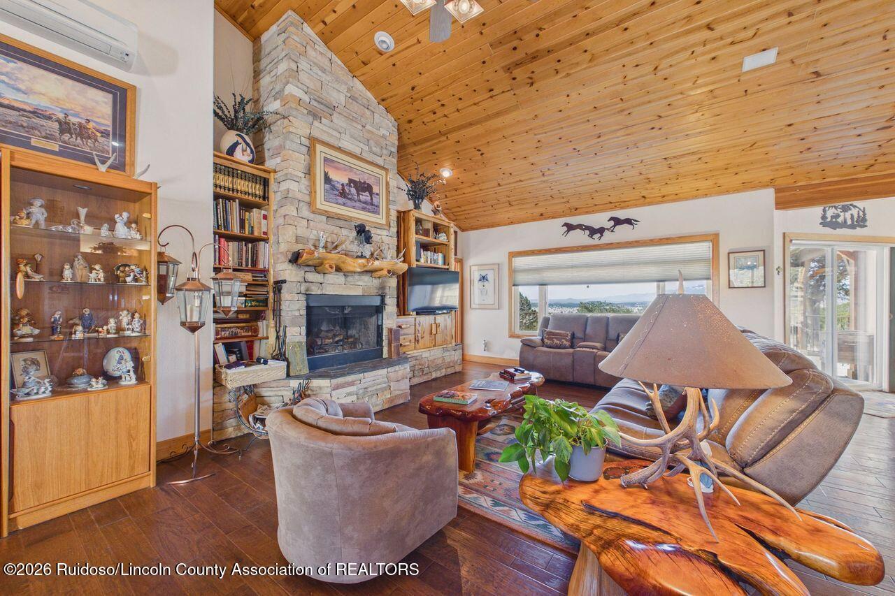185 Fort Lone Tree Road Capitan, NM 88316 - Photo 17 of 57 Gallery Image 17