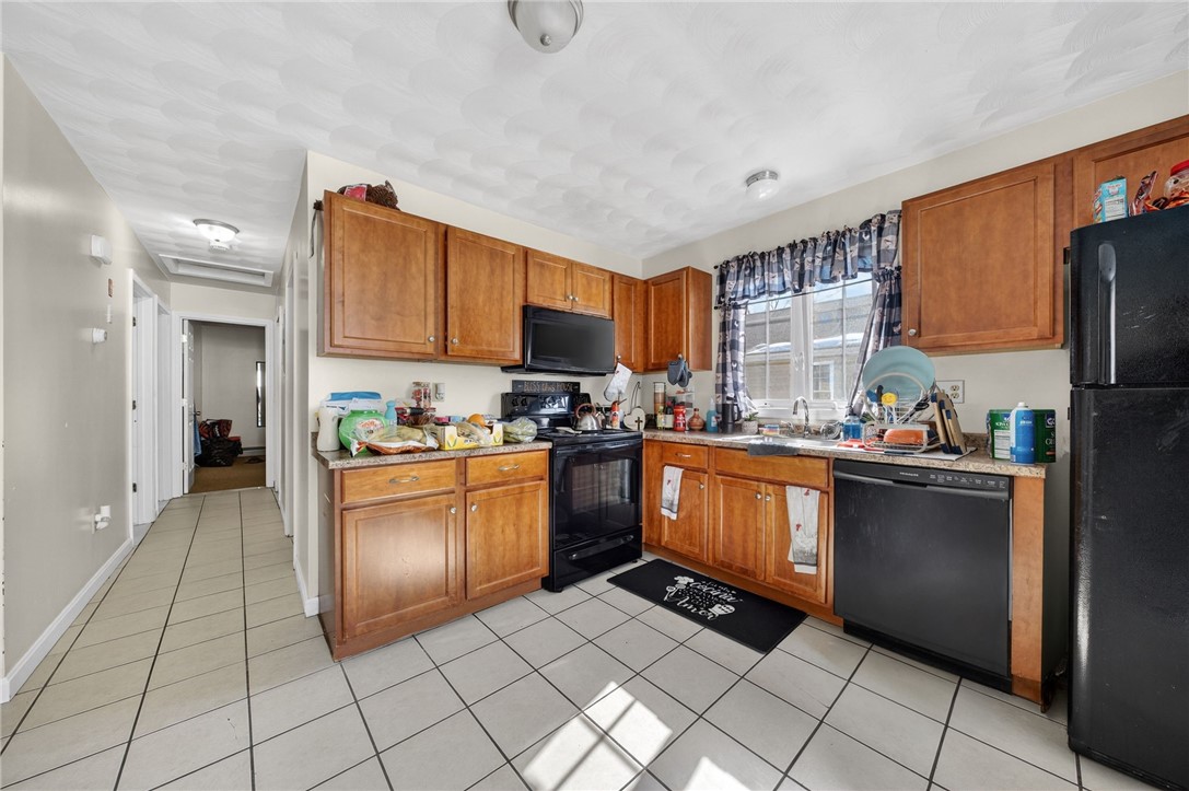175 Russo Street Providence, RI 02904 - Photo 26 of 34