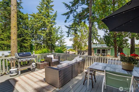 $565,500 | 1000 Park Street, Friday Harbor, WA 98250
