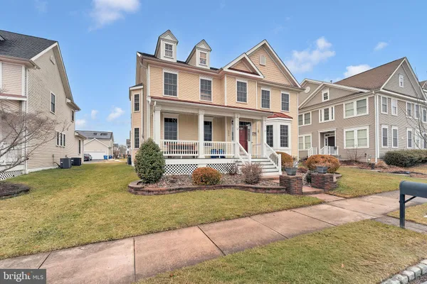 $949,900 | 7 Colemantown Drive, Chesterfield, NJ 08515