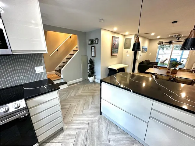 $345,000 | 10021 North 53rd Street, Temple Terrace, FL 33617