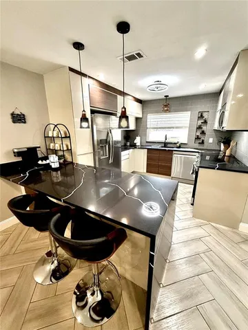 $345,000 | 10021 North 53rd Street, Temple Terrace, FL 33617