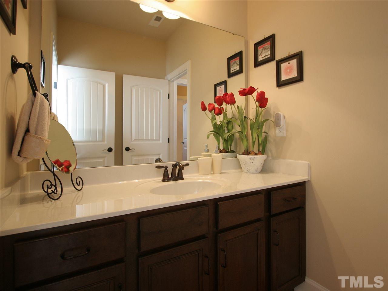 829 Boone Ridge Lane Cary, NC 27519 - Photo 20 of 25 Gallery Image 20