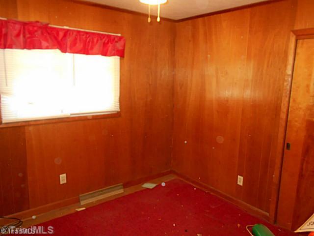 4009 McKinley Street High Point, NC 27265 - Photo 6 of 15 2nd Bedroom. 2nd bedroom
