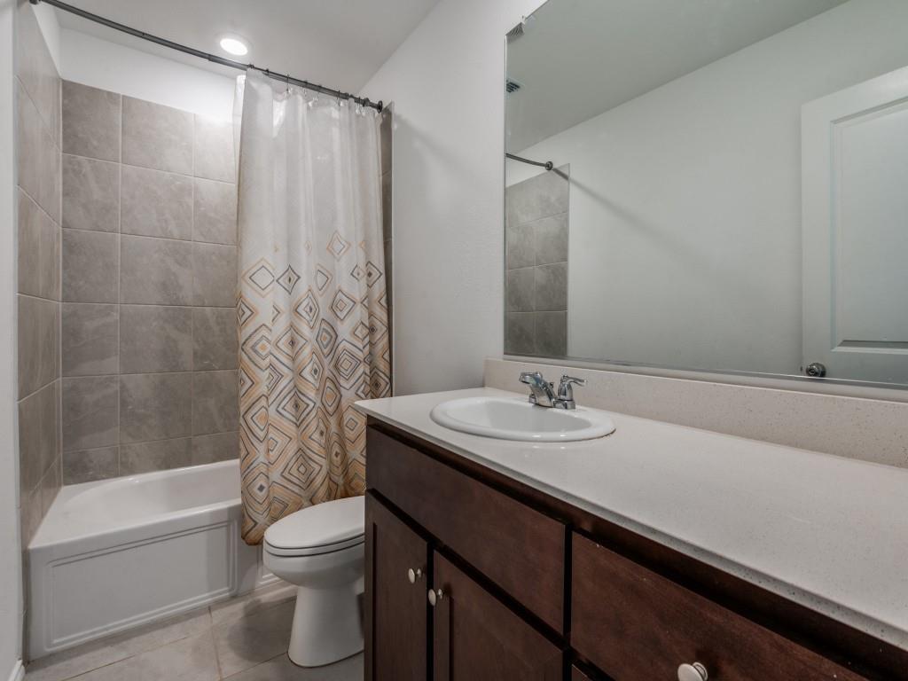 14008 Earlham Street Pilot Point, TX 76258 - Photo 16 of 23