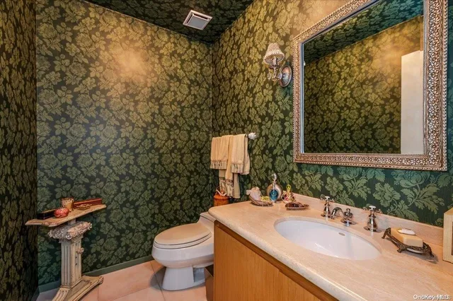 $1,599,000 | 1233 Beech Street, Unit 35, Atlantic Beach, NY 11509