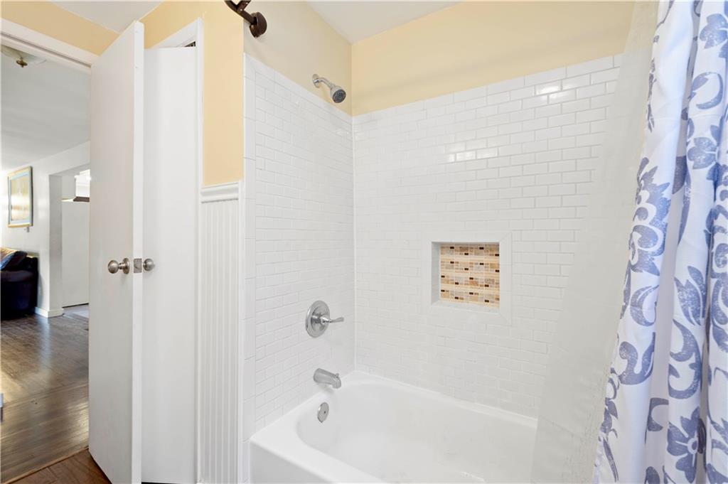 1394 Washington Road Pittsburgh, PA 15228 - Photo 13 of 25 Gallery Image 13